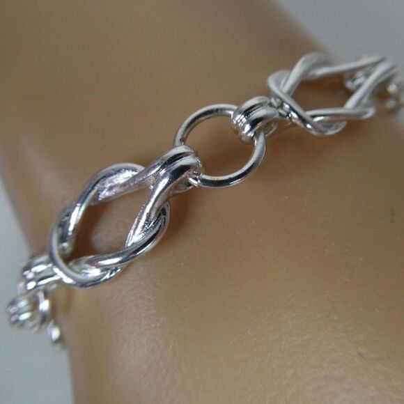 Sailor Knot Love Station Toggle Bracelet Silver Tone Nautical Maritime Knotted - Picture 3 of 7